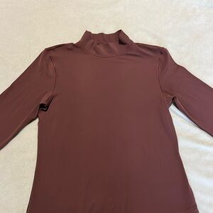 Long sleeve Aerie mock neck athletic top